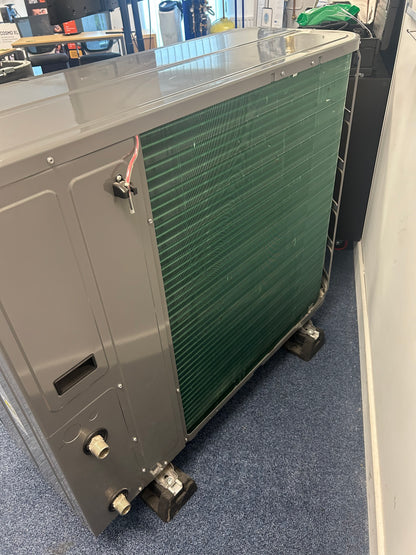 Samsung HTQ High Temp Mono 8kW R32 - CLEARANCE
